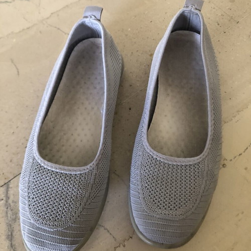 SaveYourFeet women's gray anatomical ballerina shoes size 41 used
