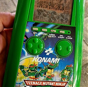 Handheld Konami TMNT χελωνονιντζάκια σε πολύ καλή κατάσταση και λειτουργικό