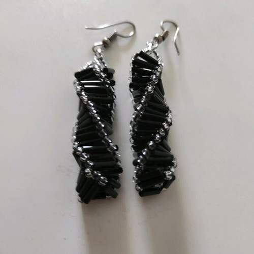 Handmade knitted earrings with beads new