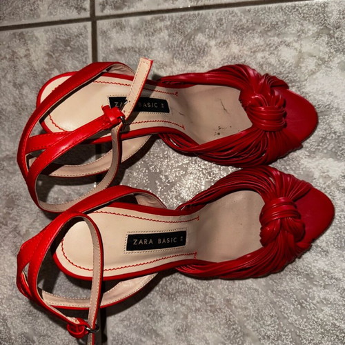 Zara basic vintage sandals size 38 red used