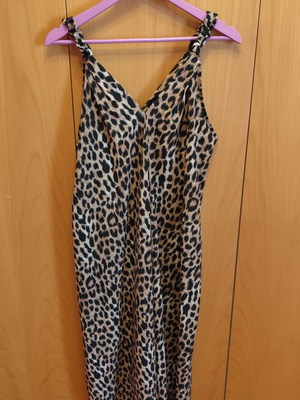 Satin leopard dress new, with straps, chest 110cm