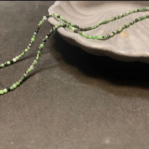 Necklace with Zoisite semiprecious stones new, 41 cm, green