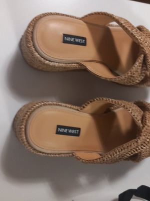 Nine West women's platform sandals, beige and gold, size 40