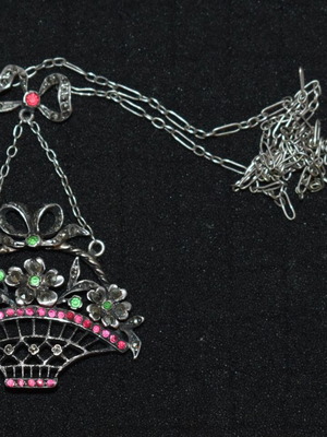Silver Victorian pendant used