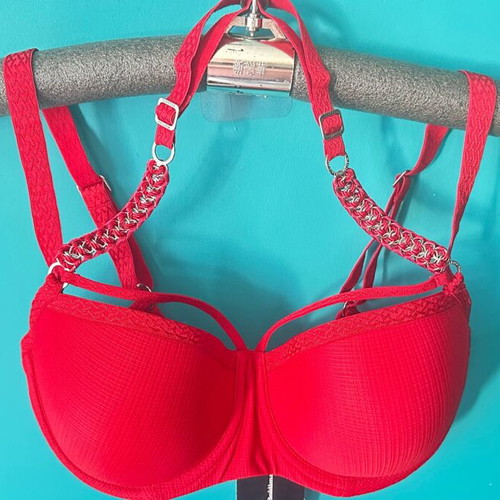 Marlies Dekkers Balcony bra new, size 70D, red