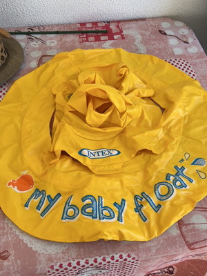 Baby float ring used for small children