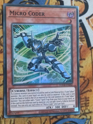 Micro Coder Effect Monster like new, Yu-Gi-Oh! card