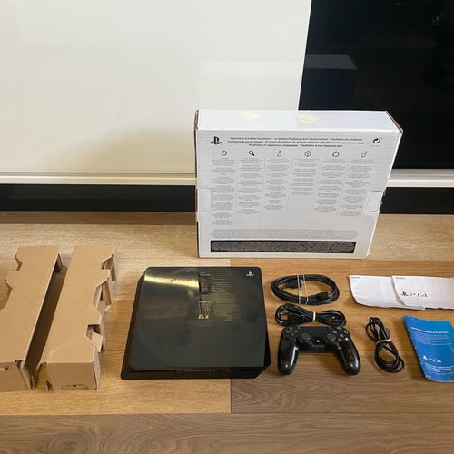 PlayStation 4 Slim Final Fantasy XV Luna Limited Edition 1TB μεταχειρισμένη