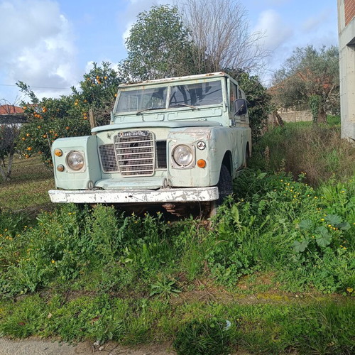 Land Rover Defender used 1983 manual 2250cc multipurpose farm vehicle