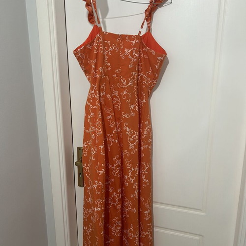 Trendyol dress like new, coral color, size L