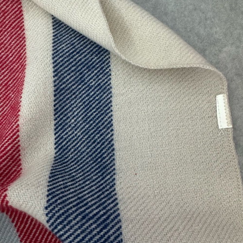 Striped loop scarf like new, multicolor