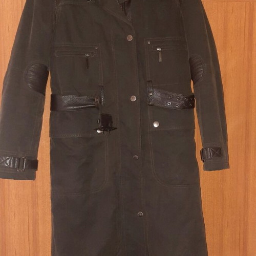 BSB coat like new, warm, size S, long with leather details