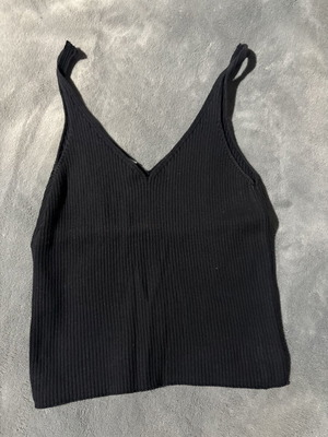 Stradivarius black ribbed crop top used, size M