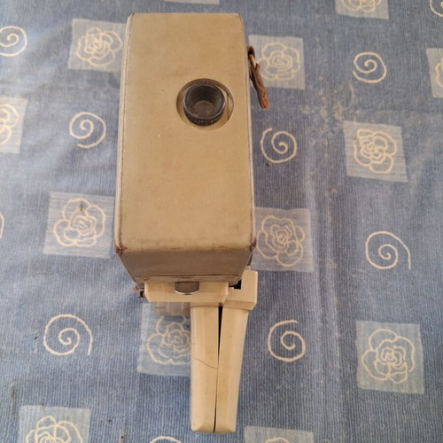 Sankyo Movimat vintage mechanical 8mm film camera used, not working
