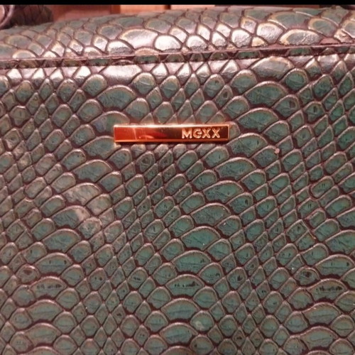 Mexx Fashion crossbody bag like new, emerald green snake texture