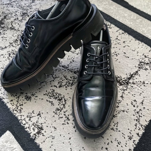 Cesare Paciotti elegant shoes used, size 44, black