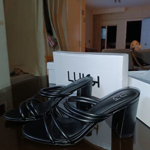 Luigi black mules size 41 with box