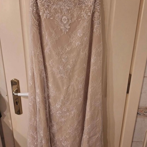 Boho wedding dress Demetrios 2017, beige and white lace