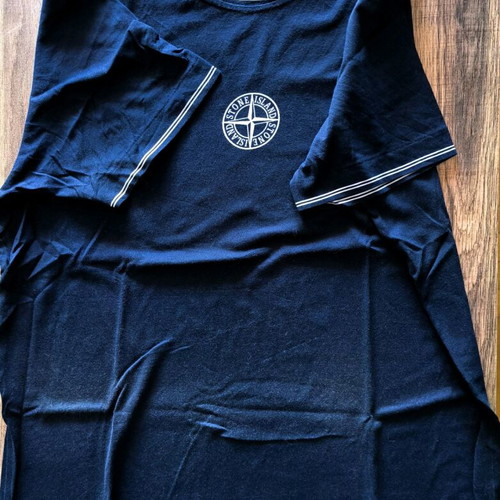 Stone Island T-shirt size L like new, dark blue