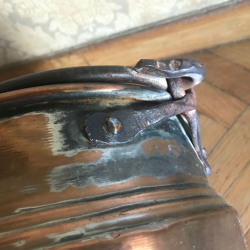 Copper container used with iron handle, vintage retro decoration