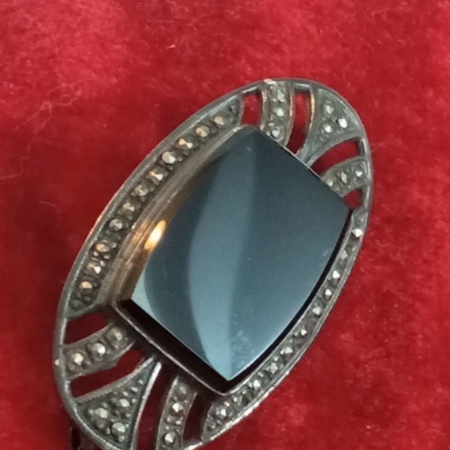 Silver 925 brooch with black onyx and marcasite used