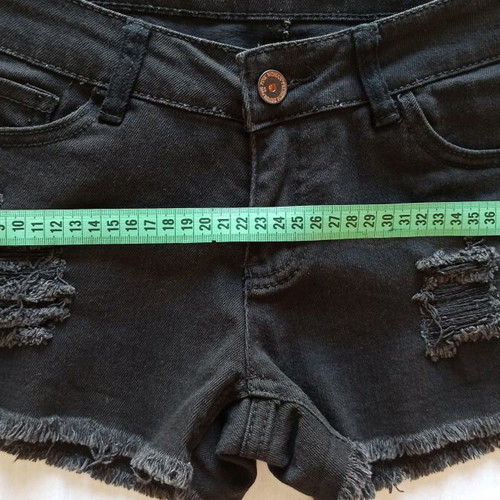 Pink Woman black denim shorts size S like new with Bershka crop top