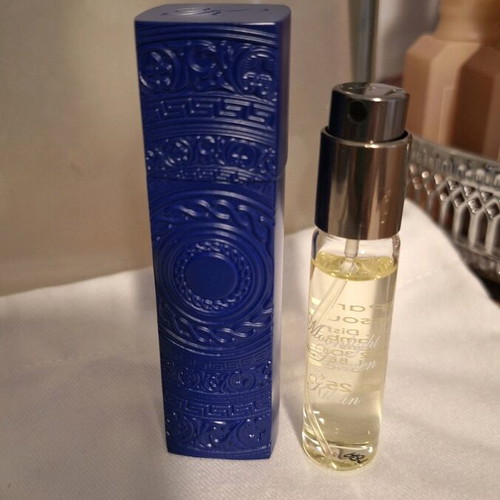 Kilian Moonlight in Heaven mini perfume 7.5ml new with carved case
