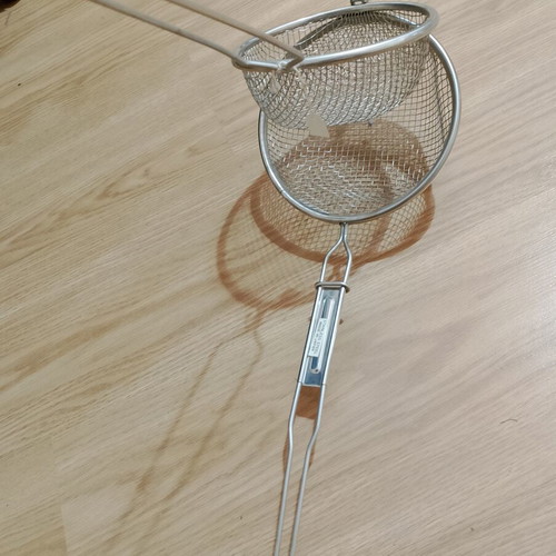Kitchen tool deep fry strainer like new