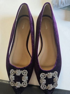 Migato ballerinas size 38 purple like new