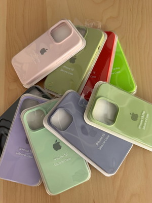 Apple Silicone Case for iPhone 15 Pro new, premium microfiber lining