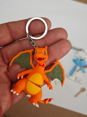 Charizard flexi keychain new