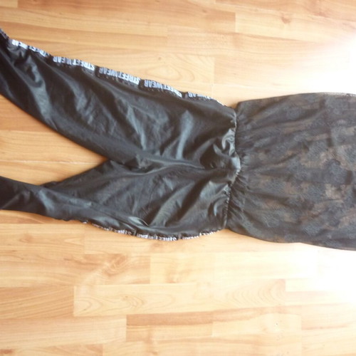 Leggings with lace overlay for dance like new