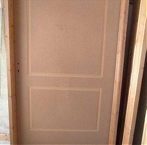 Εσωτερική ξύλινη πόρτα