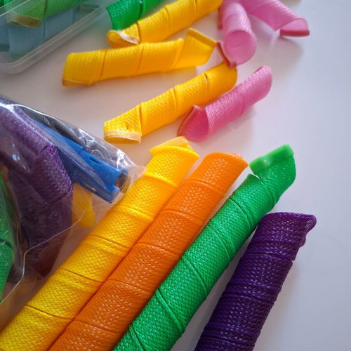 Hair Rollers like new for bob-length hair with 2 rods