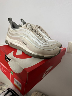 Nike millennium No40