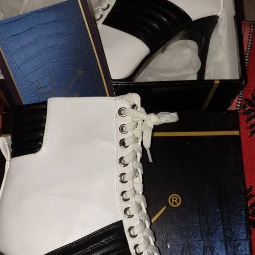 Serzio Todzi leather ankle boots like new, 11cm stiletto heel