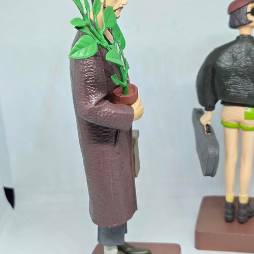 Léon & Mathilda collectible figures set like new