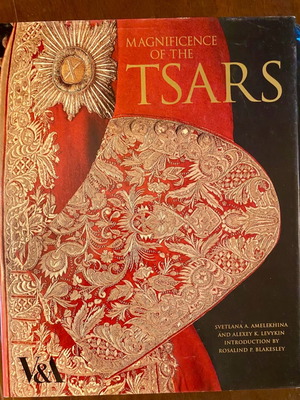 The Magnificence of the Tsars coffee table book like new from V&A exhibition