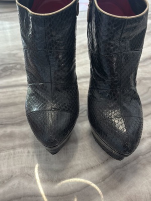 Cesare Paciotti black ankle boots with high stiletto heel, size 40