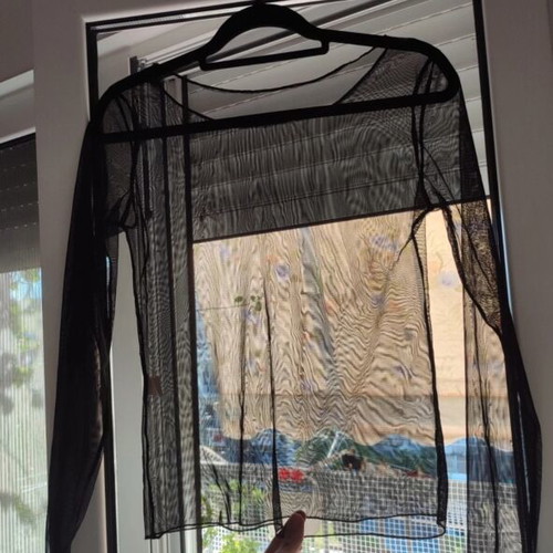 Black mesh top like new, one size, transparent long sleeves