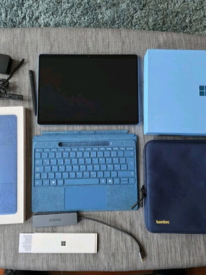 Microsoft Surface Pro 11 13 ιντσών OLED 120Hz με Slim Pen σαν καινούργιο