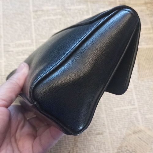 More & More wrist bag like new with mirror black