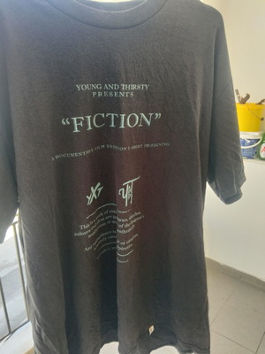 Short-sleeve T-shirt, medium size, black