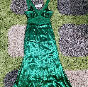 Never Fully Dressed London midaxi emerald dress! Size M