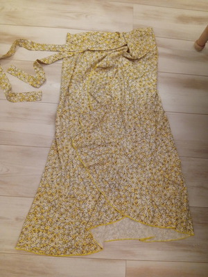 Wrap skirt new Aape By A Bathing Ape® white and yellow, adjustable size