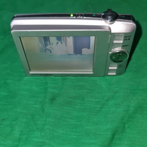 Sanyo 10 Mgp Camera used with memory card and battery