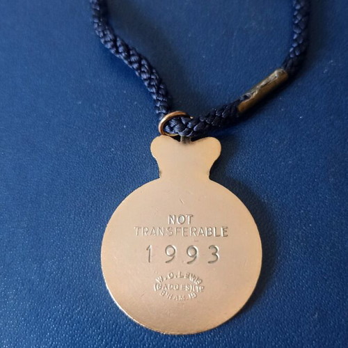 Rare Henley Royal Regatta 150th Anniversary badge like new