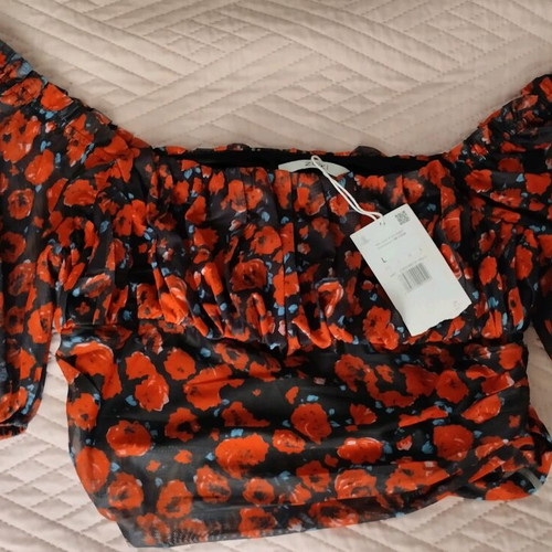Floral crop top new, size L with side zipper, black and red
