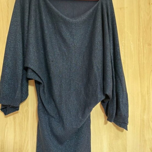 Blousedress like new, shiny blue