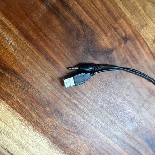 Computer camera like new with built-in microphone